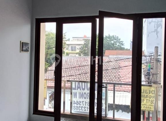 Dijual Rumah 3 Lantai di Kelapa Gading Jakarta Utara