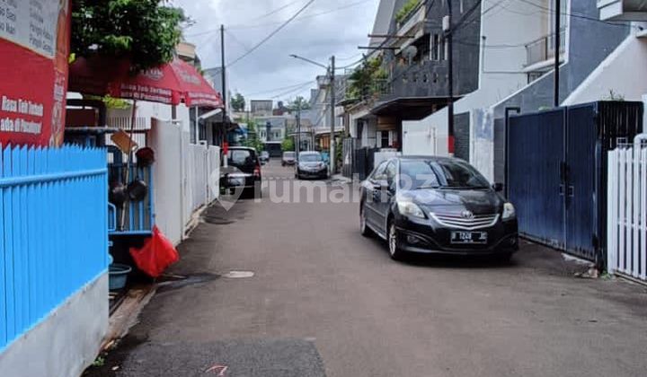 Dijual Rumah 3 Lantai di Kelapa Gading Jakarta Utara 2