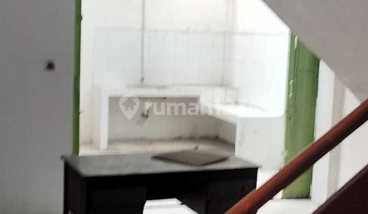 For Rent: Strategic 3.5-Story Shop House on Mangga Dua Raya 2