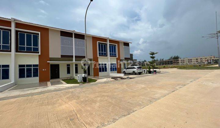 Disewakan Rumah Cantik 2 Lantai Golden City Bengkong Laut  2
