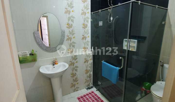Disewakan Rumah Di Green Mansion Daanmogot  3