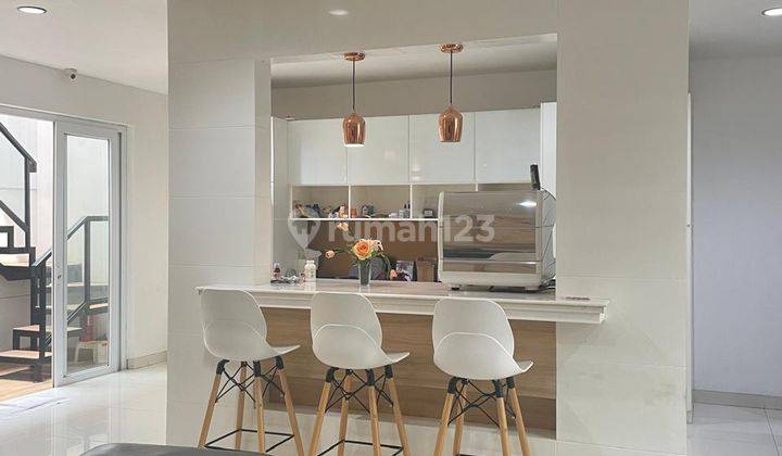 Disewakan Rumah Semi Furnished Bagus Di Lucky Park Grisenda, Taman Grisenda  2