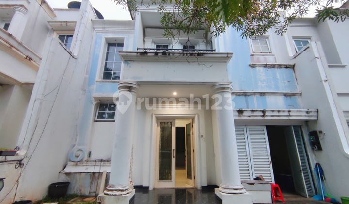 Rumah Casa Goya Dalam Komplek Eksklusif Kebon Jeruk Jakarta Barat