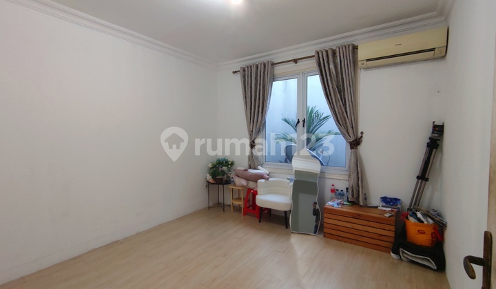 Casa Goya House in the Exclusive Kebon Jeruk Complex, West Jakarta 2