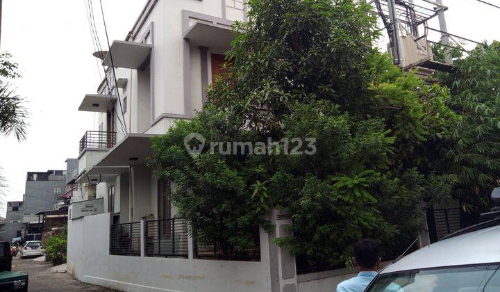 Rumah Hook Dalam Kompleks Villa Arteri Kebon Jeruk Jakarta Barat 2