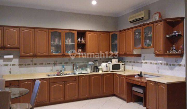 Rumah Cantik Design Luxury di Kemanggisan Jakarta Barat 2