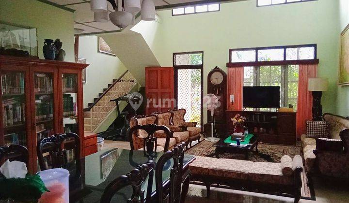 Rumah Kebon Jeruk Dekat Jalan Panjang Halaman Luas Jakarta Barat 2