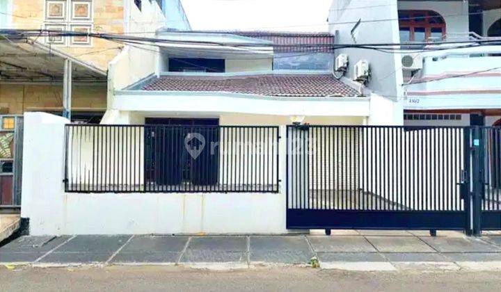 Rumah Taman Aries 8x25 Siap Huni Kembangan Jakarta Barat 1