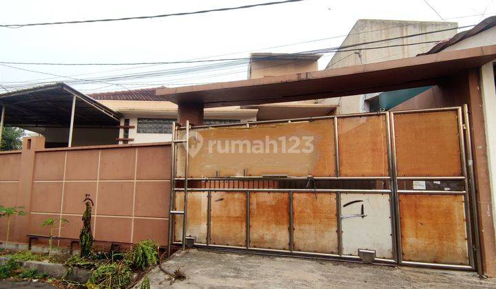 Rumah Taman Kota Posisi Hook Ukuran 16x17 Kembangan Jakarta Barat 1