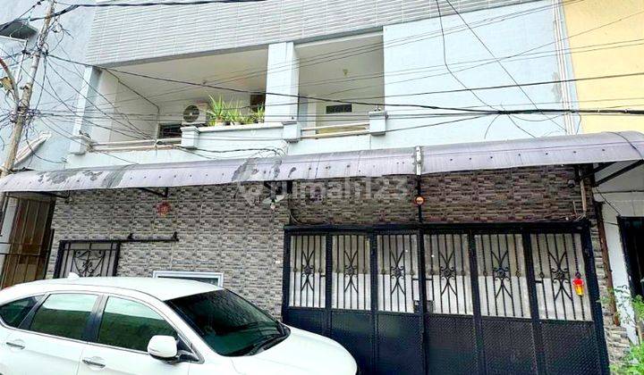 Rumah Jelambar Ukuran 8x12 Semi Furnish Jakarta Barat 1