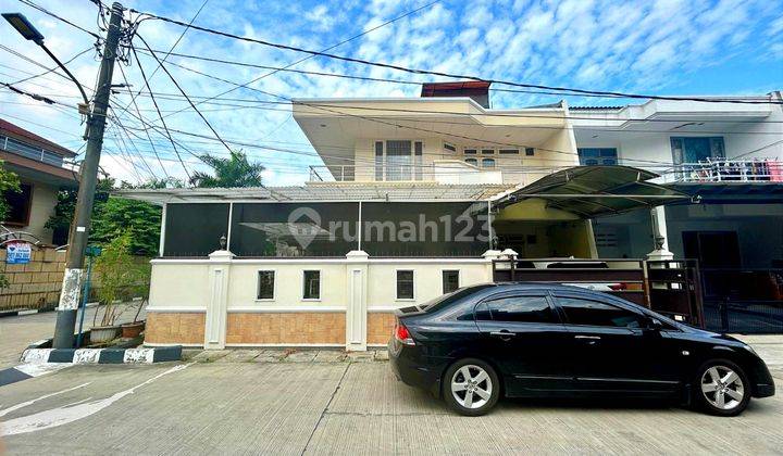 Rumah Green Garden Posisi Hook Siap Huni Kedoya Jakarta Barat 2