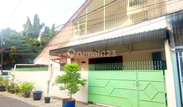 Rumah Tomang Posisi Hook Ukuran 16x16 Hitung Tanah Jakarta Barat 1