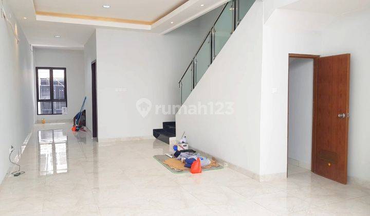 Rumah Taman Ratu Bangunan Baru Ukuran 5x20 Jakarta Barat 2