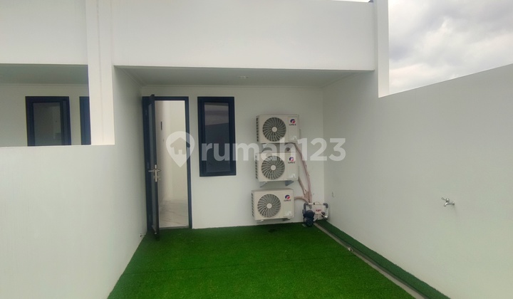 Harga Terjangkau Dekat Pusat Kota Rumah Kedoya Jakarta Barat 2