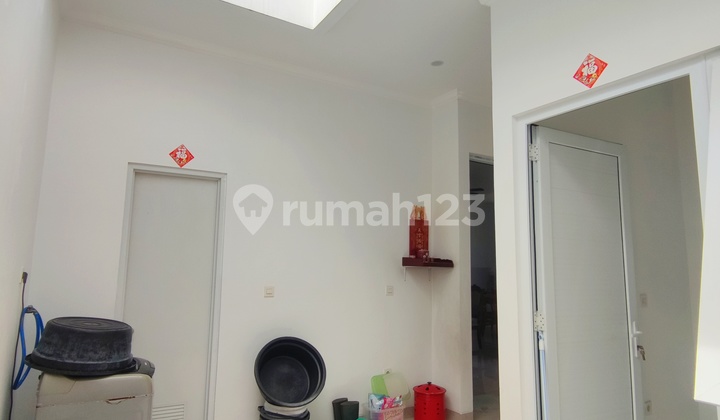 Rumah Sunrise Garden Siap Huni Furnish Jakarta Barat 2
