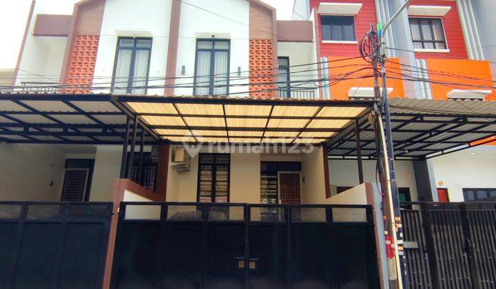 Rumah Greenville Ukuran 5x20 Duri Kepa Jakarta Barat 1