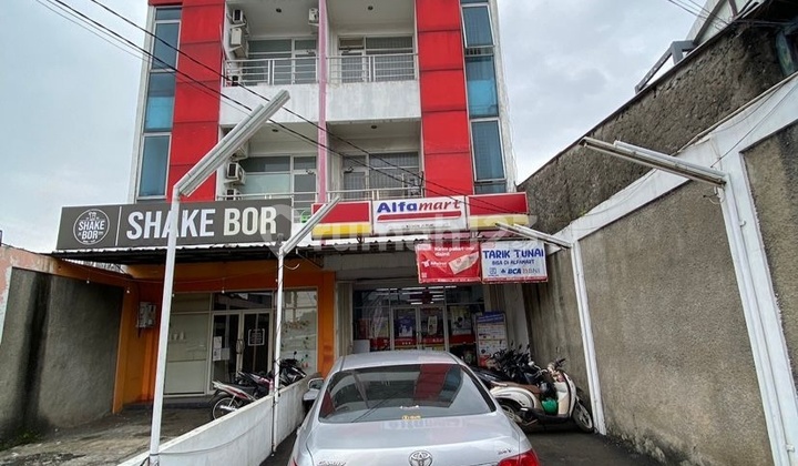 Ruko Kebon Jeruk Ukuran 5x37 Pinggir Jalan Jakarta Barat