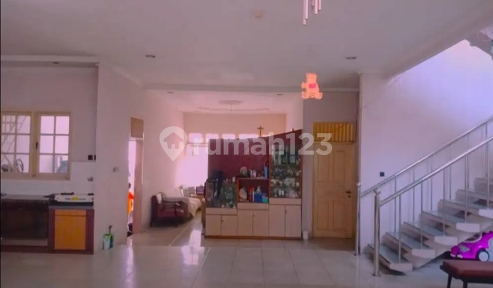 Rumah Sunrise Garden Dalam Komplek Kedoya Jakarta Barat 2