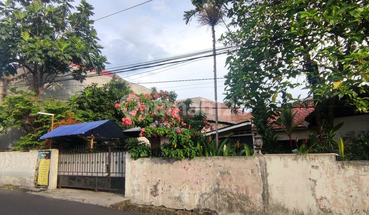 House With Large Land Near Binus Kebon Jeruk West Jakarta 1
