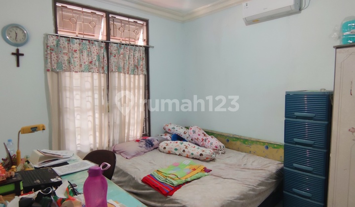 Kemanggisan House Near Binus Campus, Room for Rent, West Jakarta 1