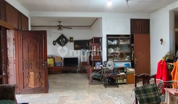 Rumah Kemanggisan Posisi Hook Di bawah Harga Pasar Jakarta Barat 2