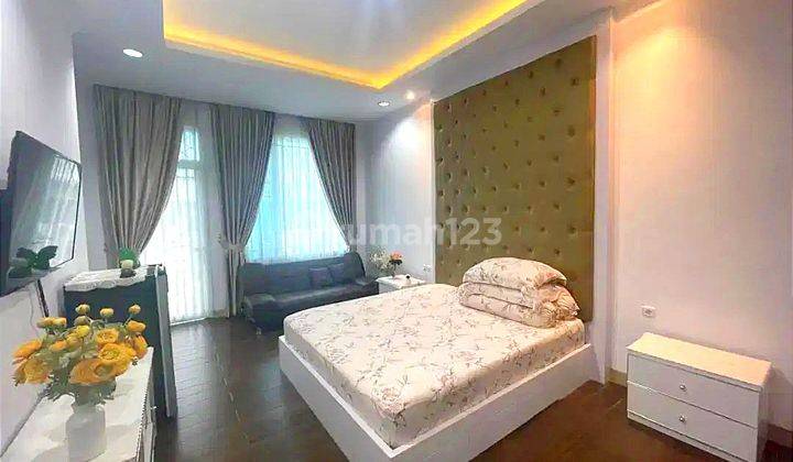 Rumah Kavling Polri Ukuran 5,7x20 Furnish Jelambar Jakarta Barat 1