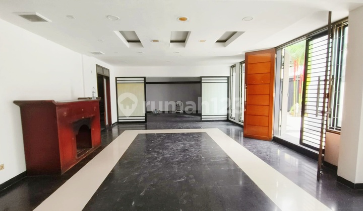 Tanjung Duren Rare Neat and Well-Maintained House West Jakarta Tanjung Duren Rare Neat and Well-Maintained House West Jakarta