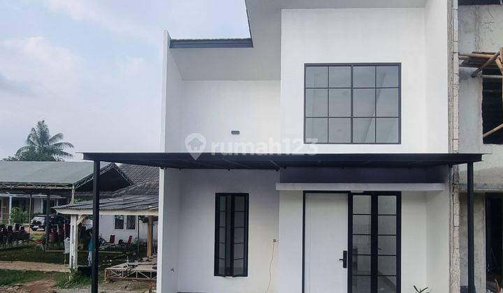 Rumah modern minimalis lokasi strategis  1