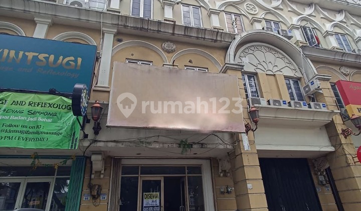 For Rent: Mendrisio 3-Storey Shop House Facing Gading Serpong Road