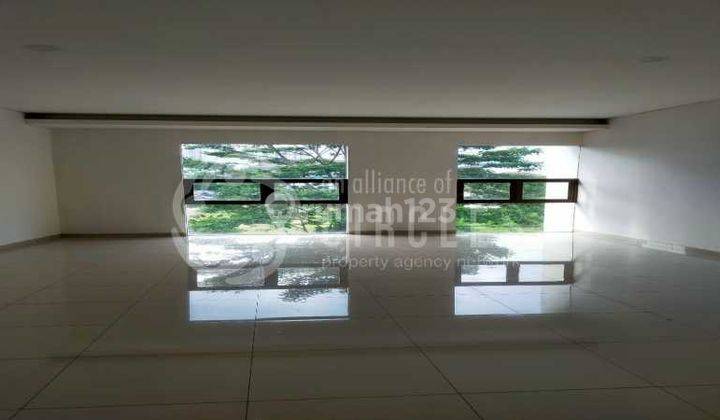 Ajak Keluarga Besar Tinggal Dirumah Super Besar Ini Yuk, Ada di Daleum Kaum Bandung 1