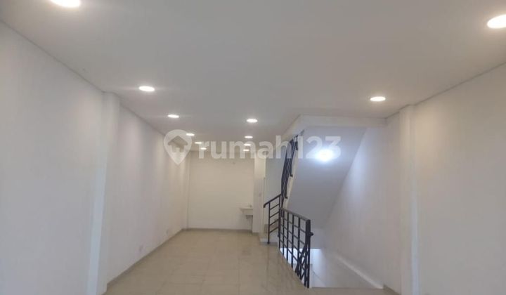 Disewa ruko 4 lantai di jalan raya pejuang, harapan indah,bekasi 2