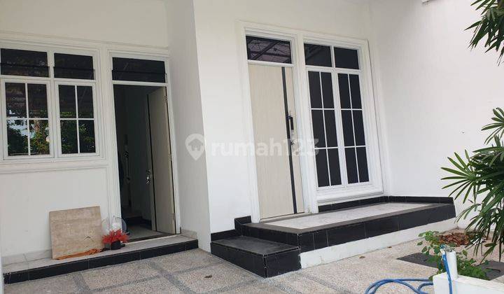 Disewa rumah baru renov 3 lantai di sunter agung jakarta 2