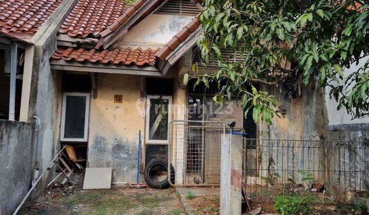 DIJUAL 
Rumah hitung tanah di komplek metland cakung jakarta 1