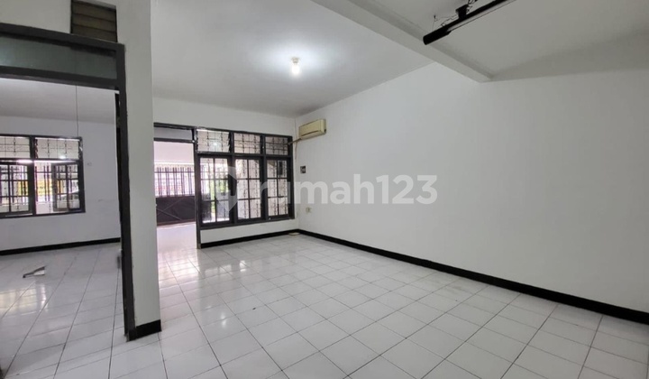 Disewarumah 1,5 Lantai Rapih Siap Huni Di Sunter Agung 2