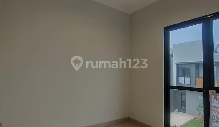 New 2-Story House for Rent in Good Condition at Summarecon Crown Gading, Bekasi 2