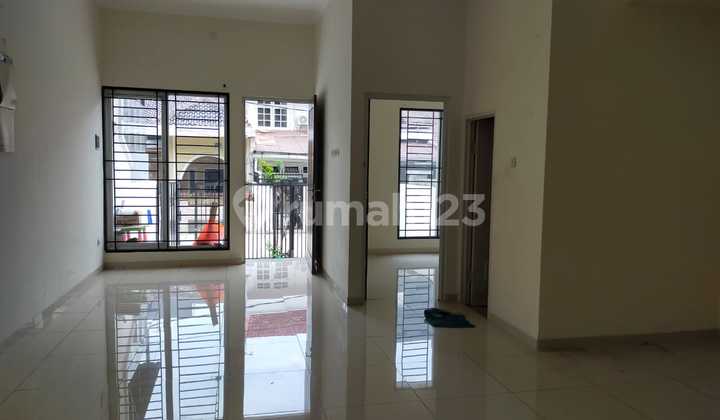 Disewa Rumah Bagus 2½ Lt di Kelapa Gading Jakarta 2
