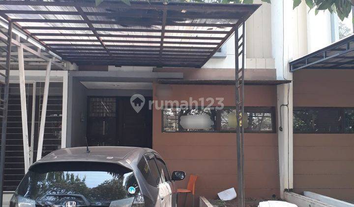 Dijual rumah bagus 2 lantai dalam cluster di Lippo Cikarang 1