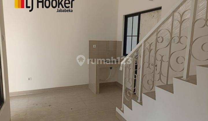 Disewakan Rumah Baru 2 Lantai Sevilla Townhouse Jababeka 2