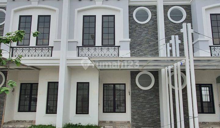 Dijual Rumah 2 Lantai Sevilla Town House Jababeka 1