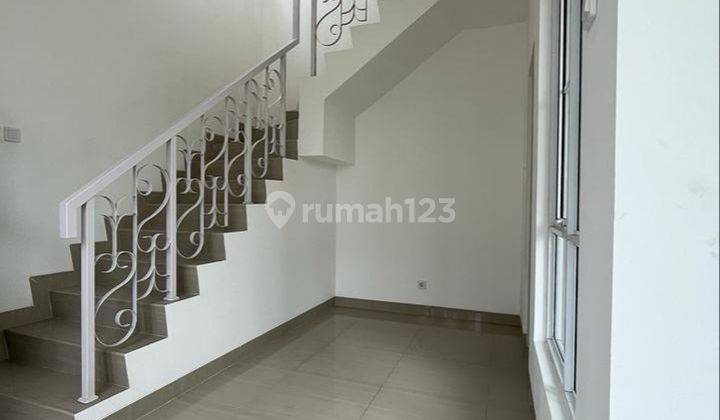 Dijual Rumah 2 Lantai Sevilla Town House Jababeka 2