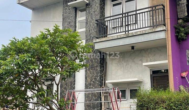 Dijual Rumah 2 Lantai Hook Cluster Taman Sriwijaya Lippo Cikarang 2