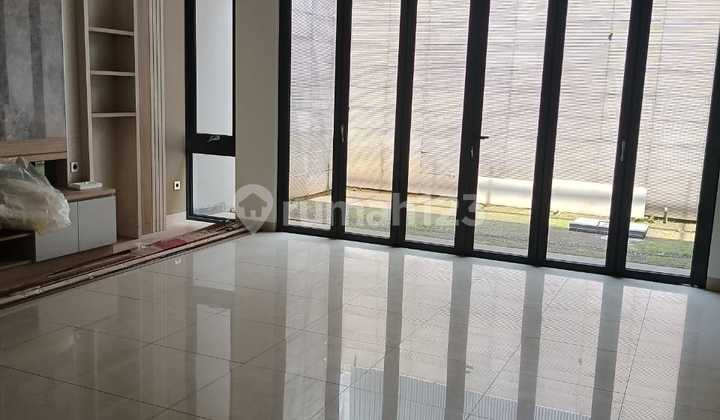 Rumah Bagus Dan Siap Huni Jalan Langlangbuana