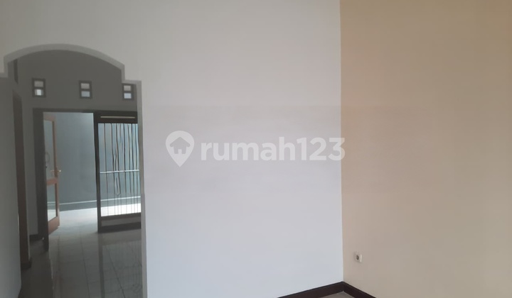 Ready-to-Occupy House in Antapani 2