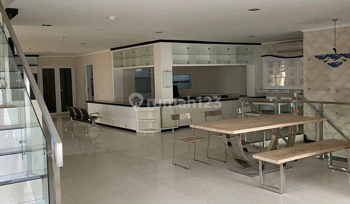 Gedung Kantor Pamularsih Semarang dijual 7