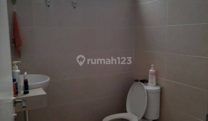 Disewakan Rumah Full Furnished di Ivy Park BSB Semarang 5