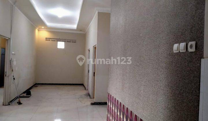 Dijual Rumah Siap Pakai di Tanah Mas Semarang 2