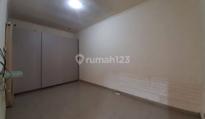 Disewakan Rumah di Avonia Graha Padma Semarang 8