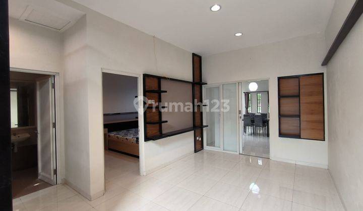Disewakan Rumah Full Furnished di Green Rivera Candi Golf 9