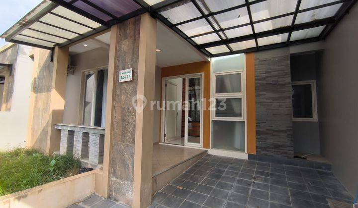 Disewakan Rumah Full Furnished di Green Rivera Candi Golf 11