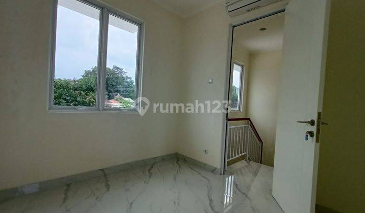 Dijual Rumah Baru Gress Bagus 2 Lantai di Potala Paramount Village Semarang 2